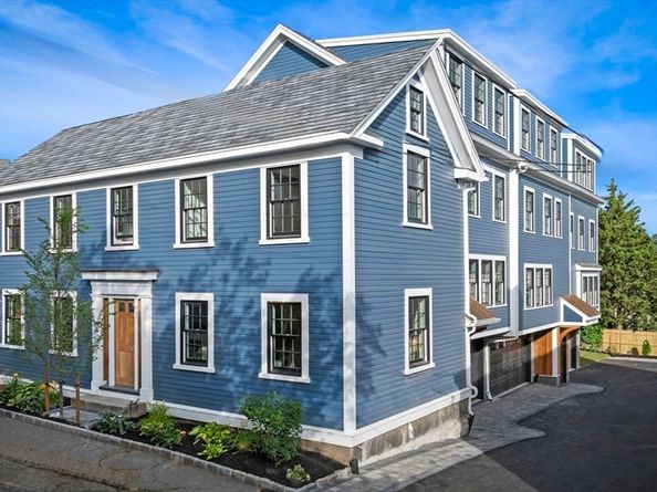 10 Osborne 2, Salem MA 01970