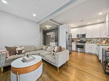 149 G St