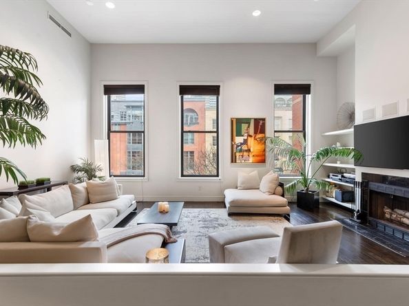 201 Newbury St 202, Boston MA 02116