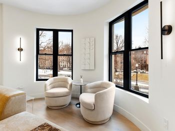 382 Commonwealth Ave