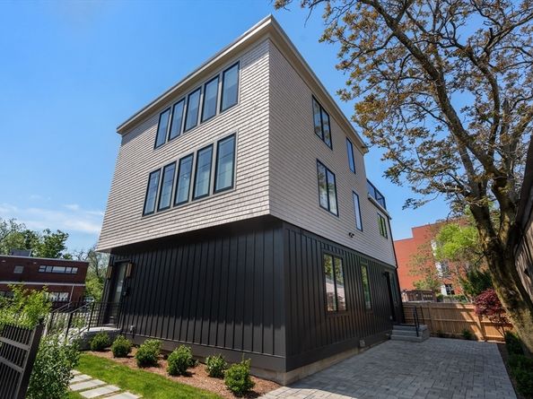 17 Smith Place, Cambridge MA 02138