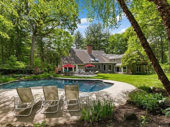27 Wood Ridge Road, Weston MA 02493