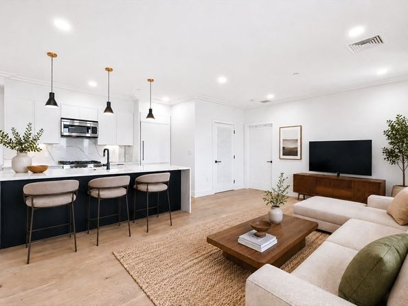 50 Leo M Birmingham 302, Boston MA 02135