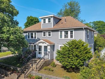 15 Noble St