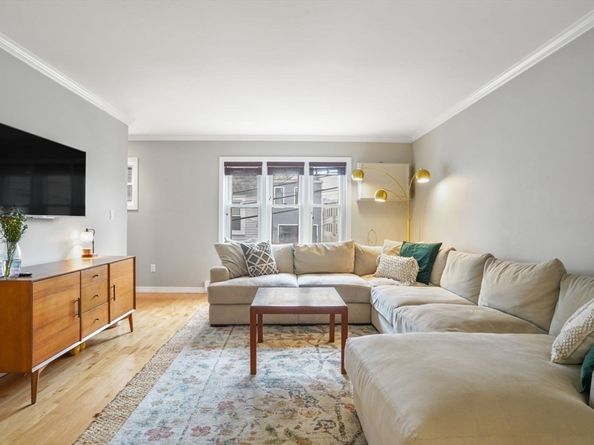 79 Bolton St 79, Boston MA 02127