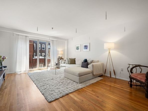 350 North Street 403, Boston MA 02109