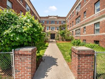 8 Walnut St