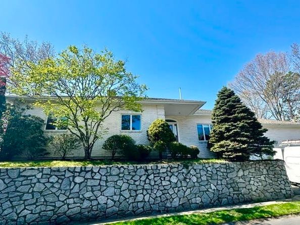 66 Nells Pond Road, Lynn MA 01904