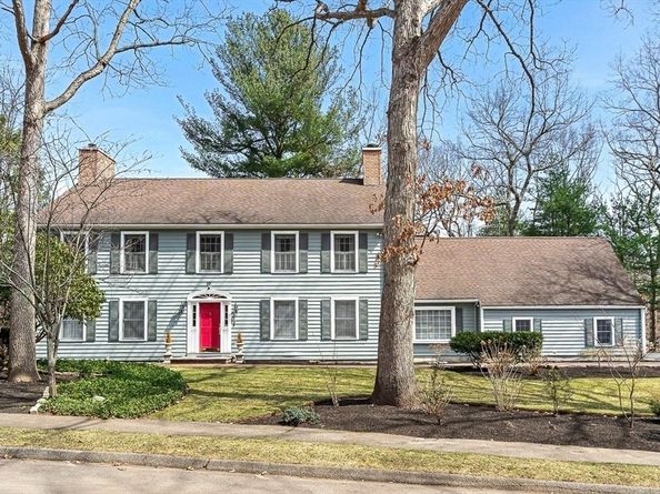 2 Liberty Ln, Lynnfield MA 01940