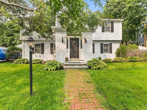 399 Cedar Brook Rd, Lynn MA 01904