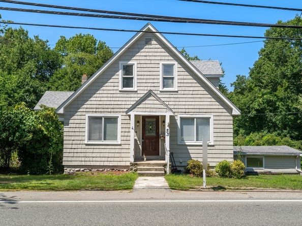 55 Chestnut St, North Reading MA 01864