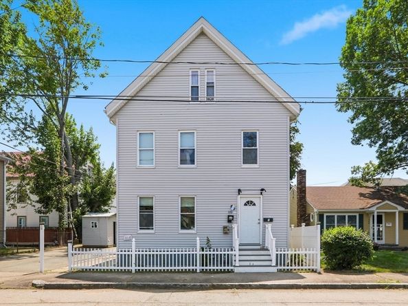 132 Huntington St, Brockton MA 02301