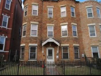 102 Moreland St