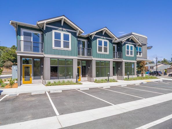 101 Aptos Village Way 1, Aptos CA 95003