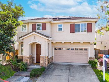 34306 Torrey Pine Ln