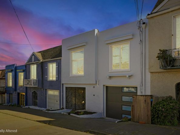 15 Venus Street, San Francisco CA 94124