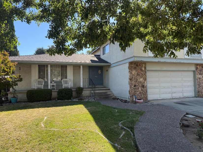 7040 Valley Forge Drive, Gilroy CA 95020