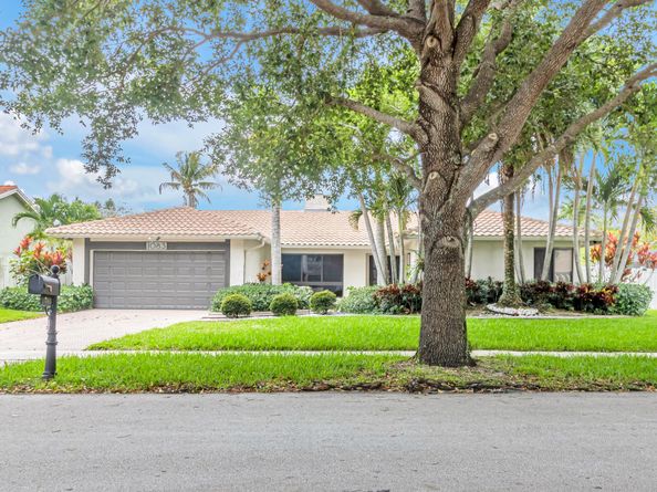 1083 NW 97th Avenue, Plantation FL 33322