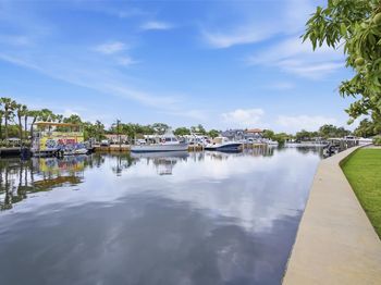 13105 NE Ixora Court