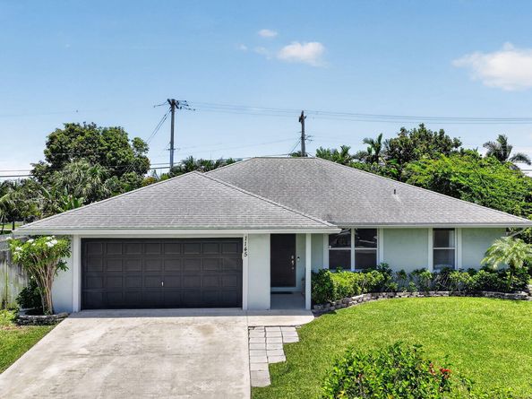 1145 Julia Heights Drive, Lantana FL 33462