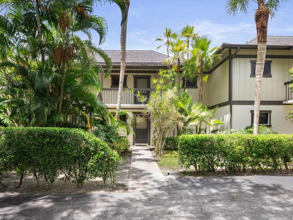 13334 Polo Club Road 228, Wellington FL 33414