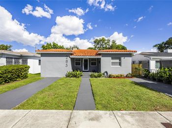 285 NW 45th Street