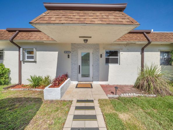 417 SW Natura Avenue B, Deerfield Beach FL 33441