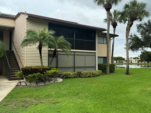 15488 Lakes Of Delray Boulevard 207, Delray Beach FL 33484