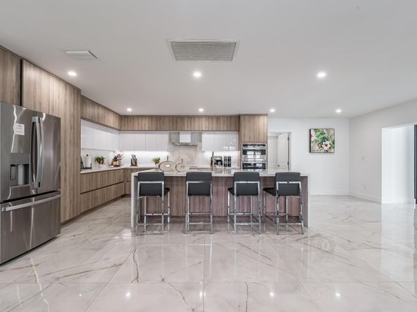 15201 SW 74th Place, Palmetto Bay FL 33157