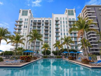 300 S Australian Avenue