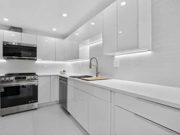 525 N Ocean Blvd 422, Pompano Beach FL 33062