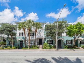 375 E Mallory Circle