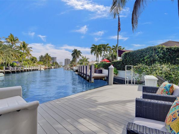 4030 Bayview Drive, Fort Lauderdale FL 33308