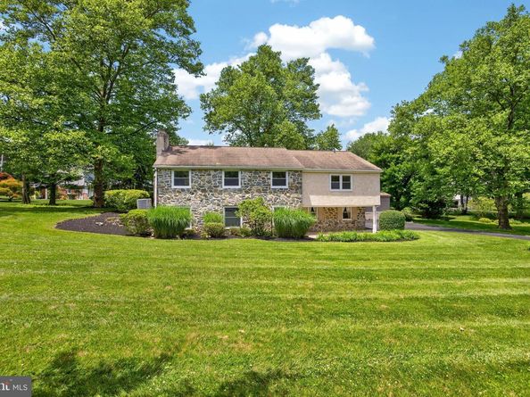 1190 Beaumont Road, Berwyn PA 19312