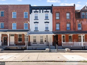 4038 Green Street