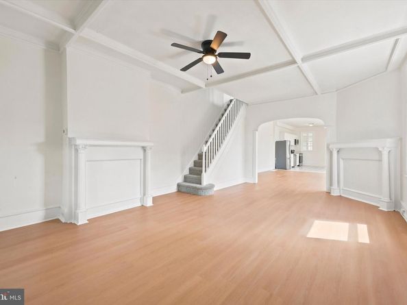 5550 Cedar Avenue, Philadelphia PA 19143