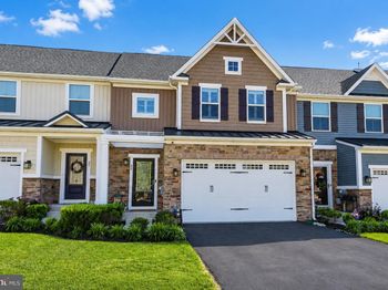 24 Griffin Way
