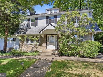 8210 Fairview Road