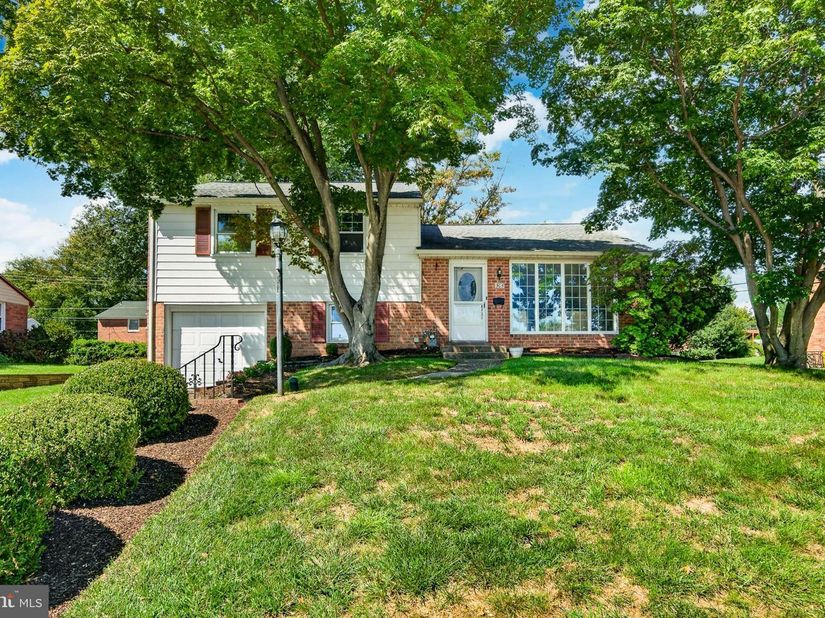 505 Vernon Road, Springfield PA 19064