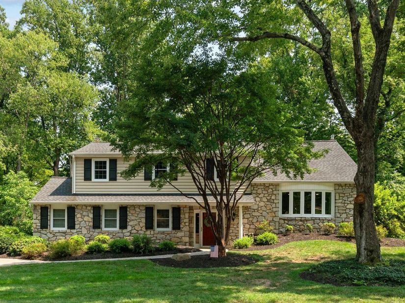 1016 Harvard Drive, Yardley PA 19067