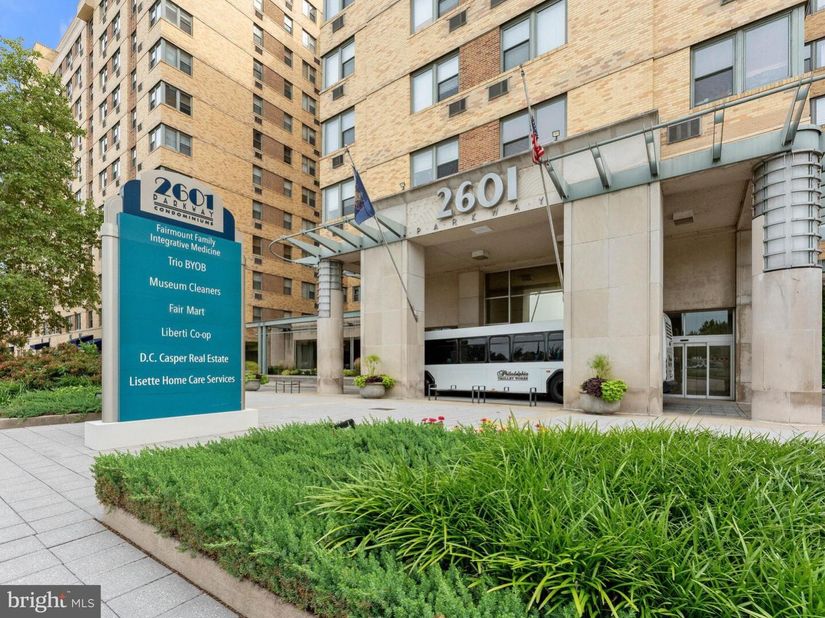 2601 Pennsylvania Avenue 127, Philadelphia PA 19130