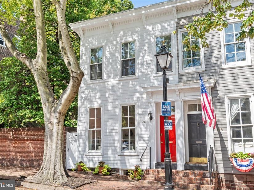 207 Cameron Street, Alexandria VA 22314