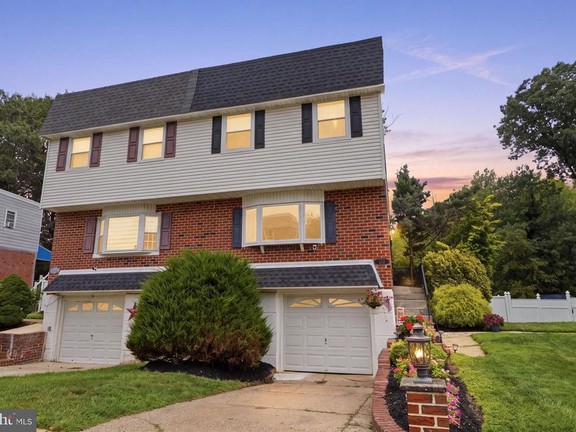 11950 Dumont Road, Philadelphia PA 19116