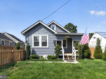1028 N Providence Road