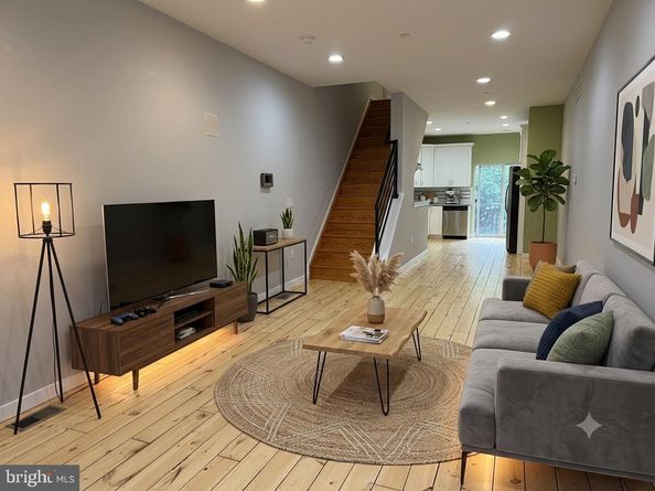 1926 E Firth Street, Philadelphia PA 19125