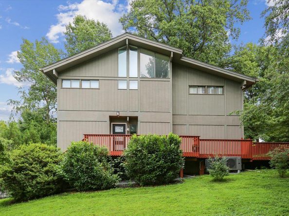 7614 Carteret Road, Bethesda MD 20817