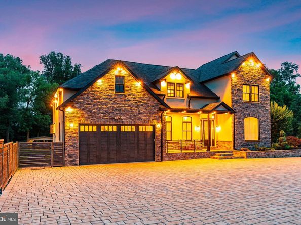 1226 Norwalk Road, Philadelphia PA 19115