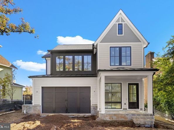 629 N Lincoln Street N, Arlington VA 22201