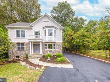 4009 Estabrook Drive