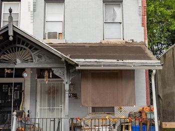 3332 N Sydenham Street